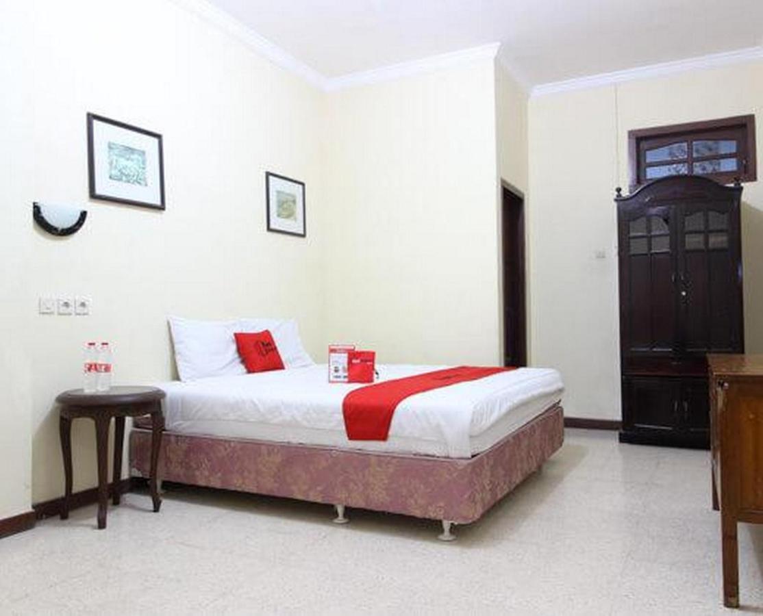 Reddoorz @ Mantrijeron 2 Hotel Yogyakarta Exterior foto
